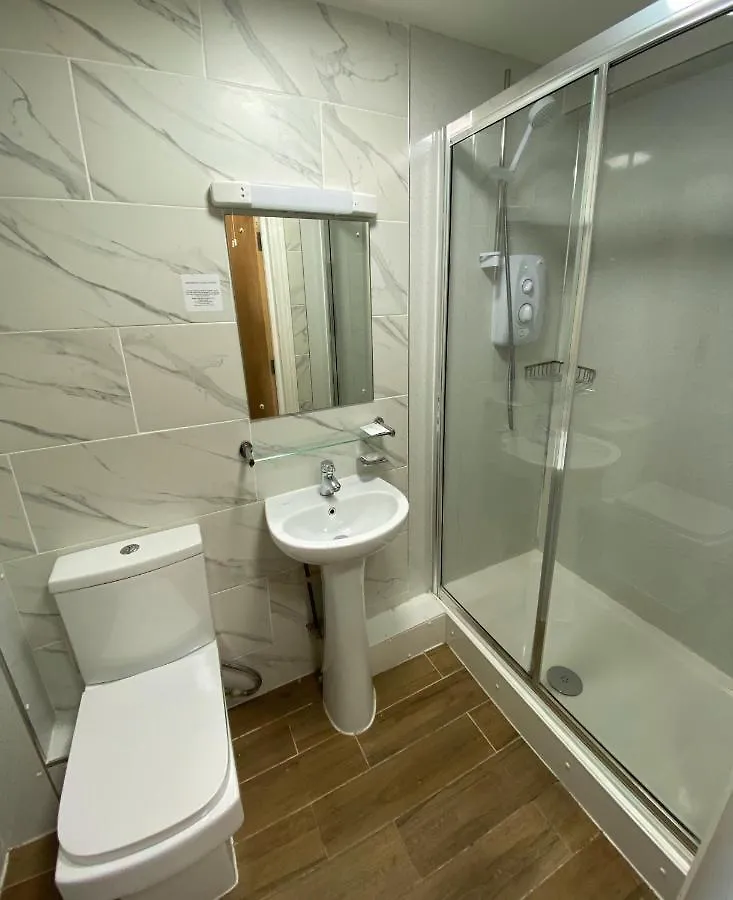 Premierlux Serviced Apartments Ilford