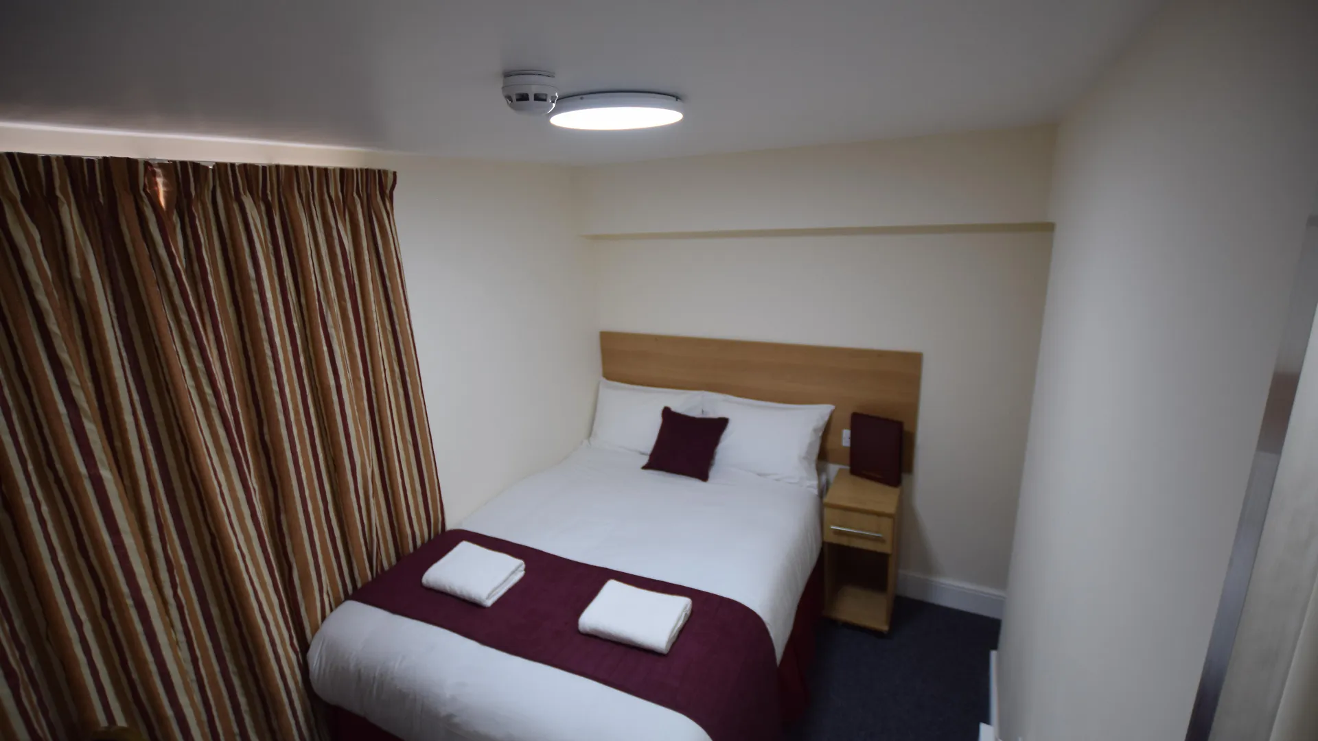 Premierlux Serviced Apartments Ilford