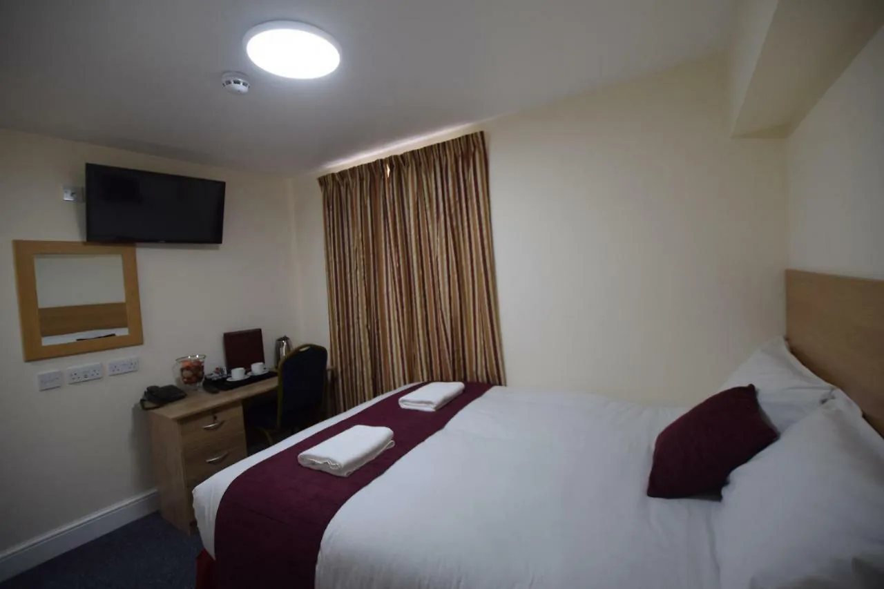 Premierlux Serviced Apartments Ilford