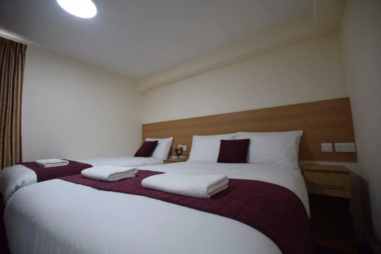 Premierlux Serviced Apartments Ilford