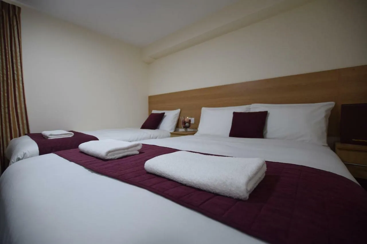 Premierlux Serviced Apartments Ilford