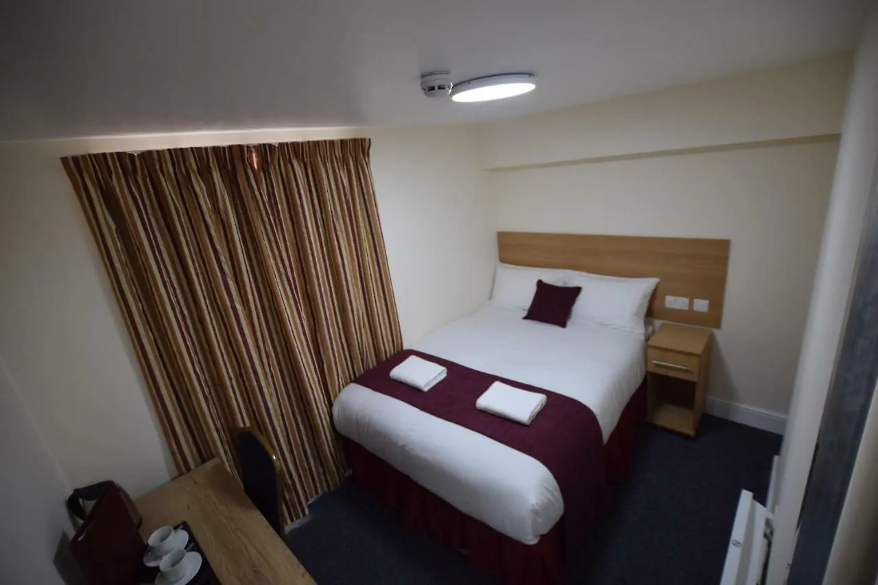 Premierlux Serviced Apartments Ilford