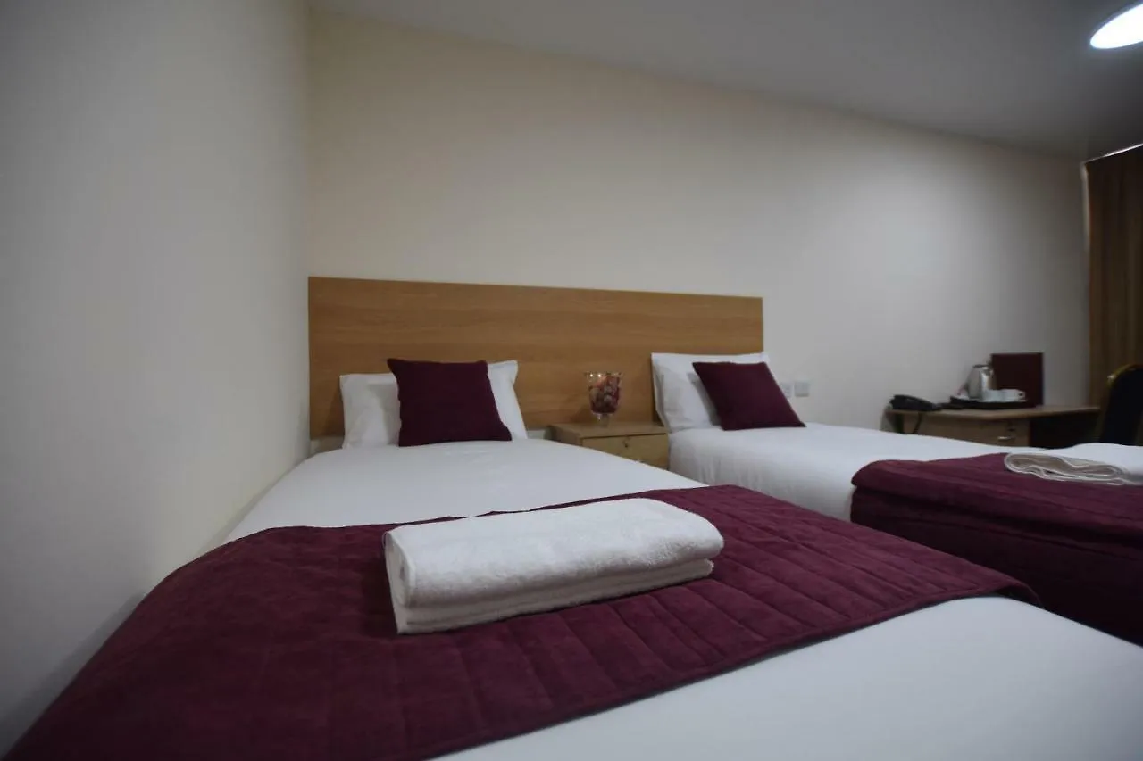 Premierlux Serviced Apartments Ilford 0*,  United Kingdom